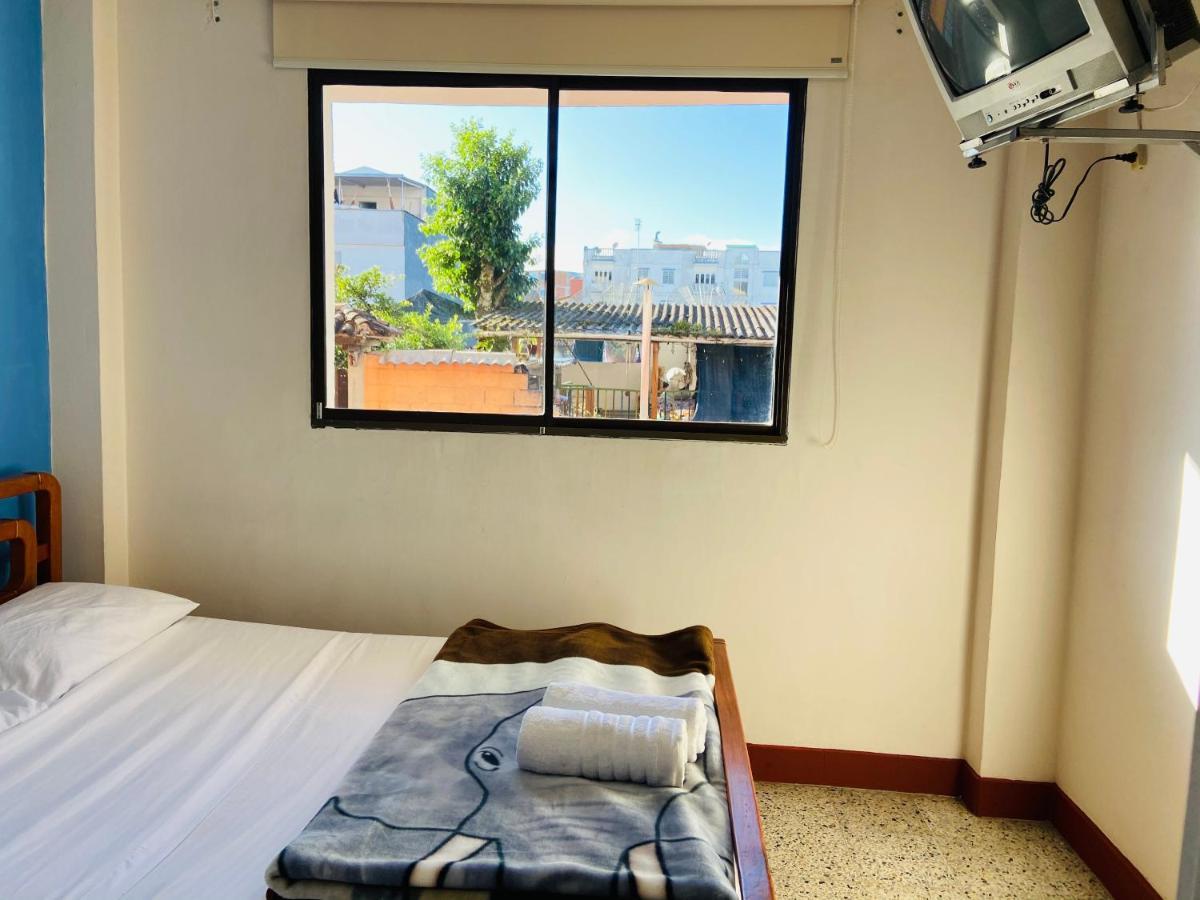 Hotel La Avenida Guatapé Dış mekan fotoğraf
